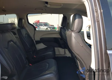 2020 Chrysler Pacifica Touring L из США, поврежденный, VIN 2C4RC1BGXLR137665